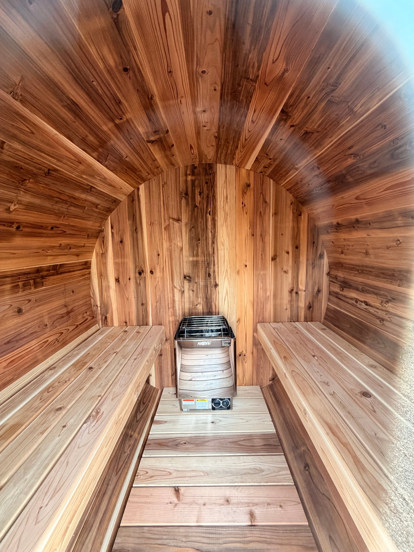 The Ragnar 4-Person Outdoor Barrel Sauna